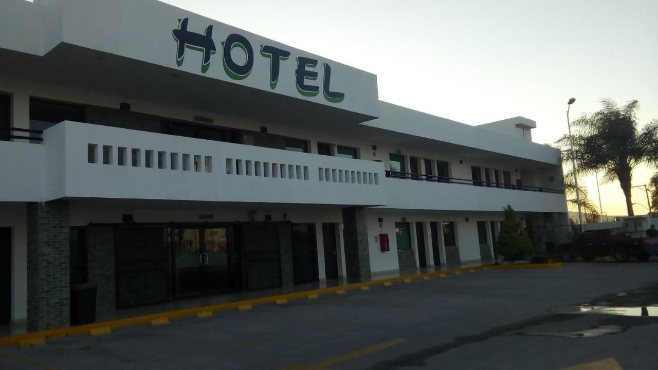 Jalyd Inn Irapuato Εξωτερικό φωτογραφία